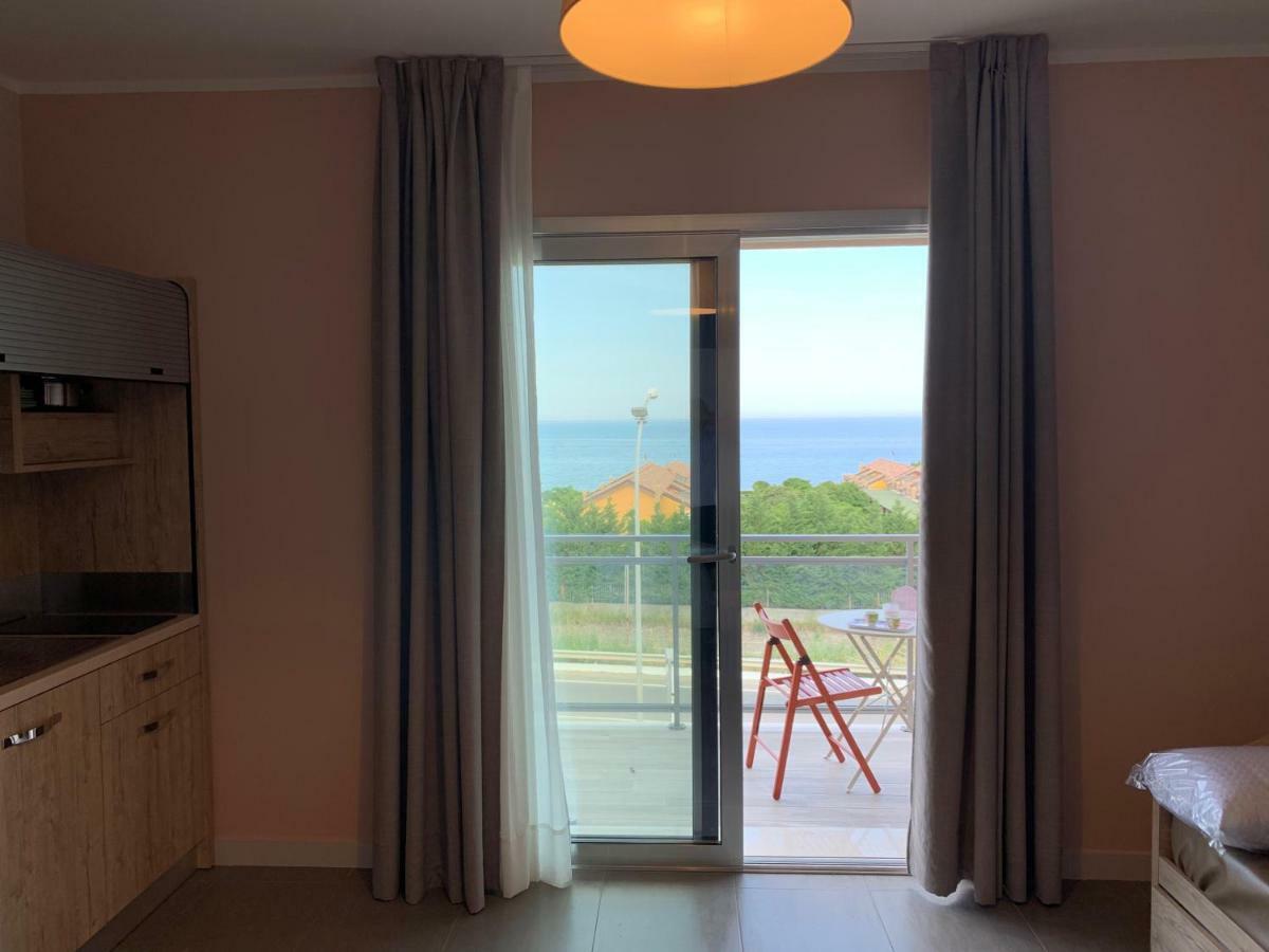 Red'S Apartments Torre Melissa 外观 照片